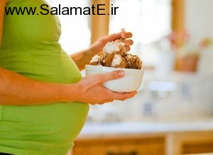 از خوردنی‌های مضر در دوران بارداری می‌توان به سرکه، غذاهای بسیار گرم و بسیار سرد، آب بس