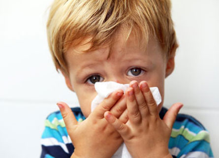 آیا بر اثر قرار گرفتن در معرض سرما، دچار سرماخوردگی می شویم؟